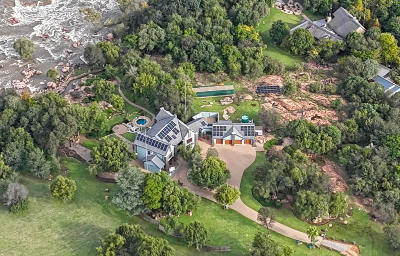 4 Bedroom Property for Sale in Parys Free State